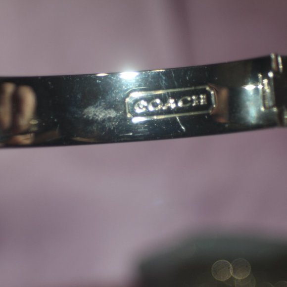 PINK FLOWER COACH BANGLE BRACELET - Picture 4 of 4